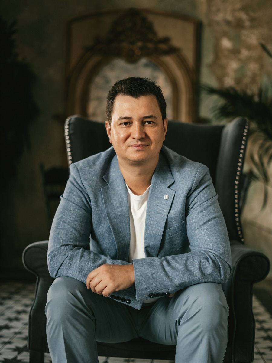 Mikhail Safin portrait